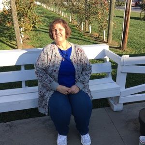 Meet your Posher, Nancy